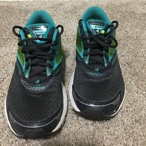 Brooks Launch 4
